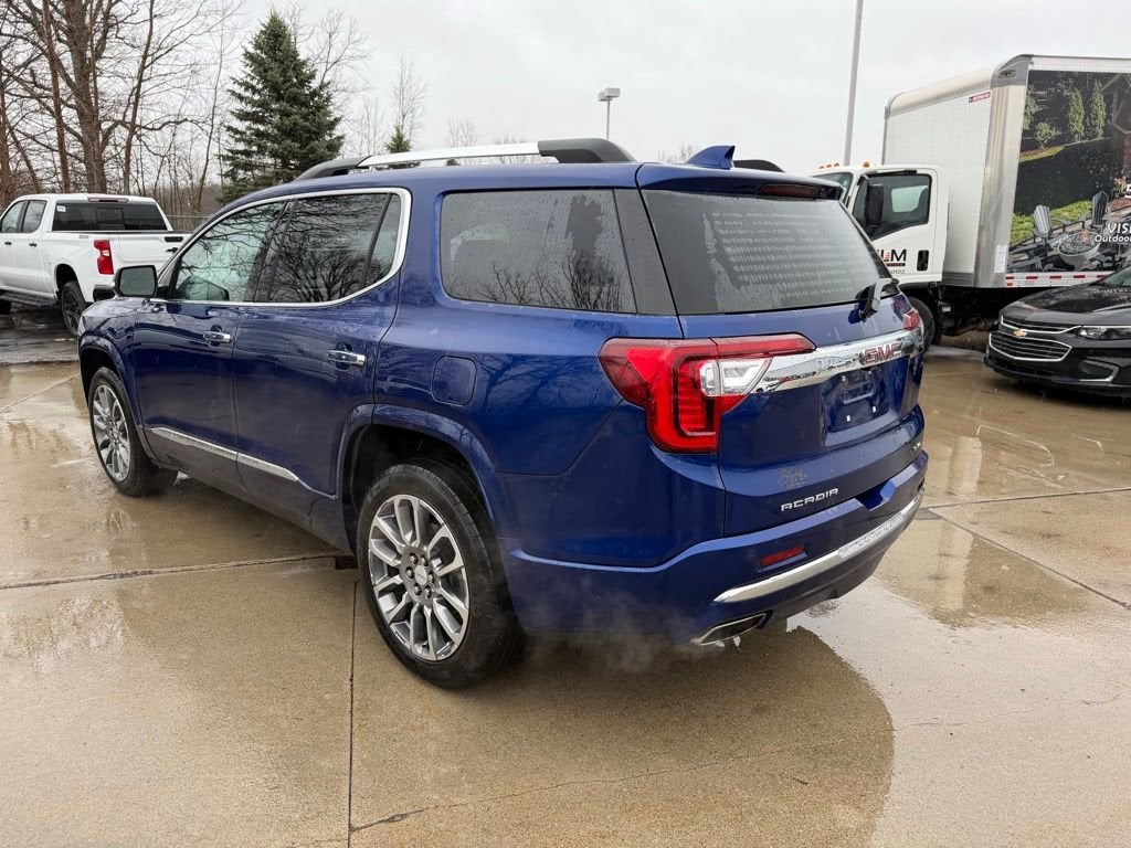 2023 GMC Acadia Denali