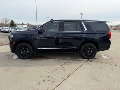 2023 GMC Yukon SLT