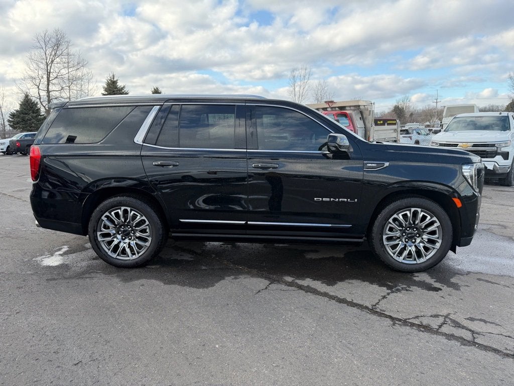 2024 GMC Yukon Denali Ultimate