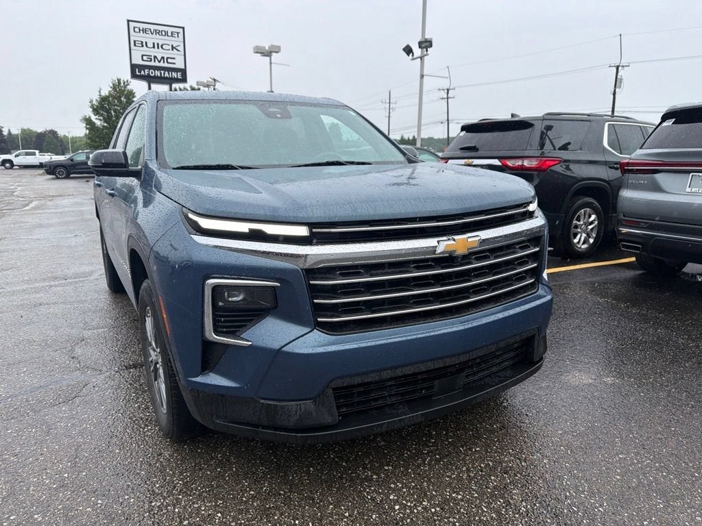 2024 Chevrolet Traverse LT