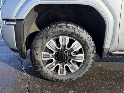 2025 GMC Sierra 3500 HD Denali