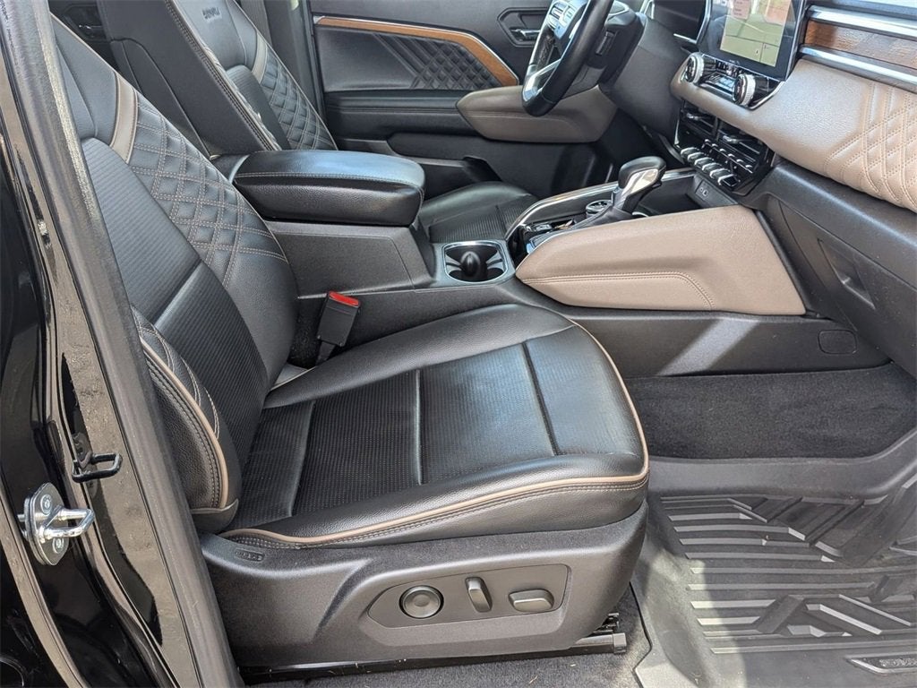 2023 GMC Canyon Denali