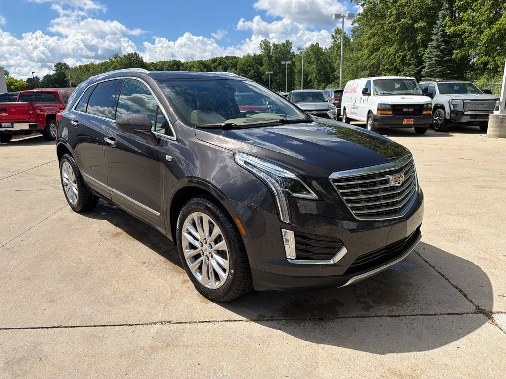 2017 Cadillac XT5 Platinum AWD
