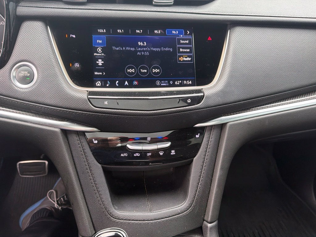 2024 Cadillac XT5 Sport