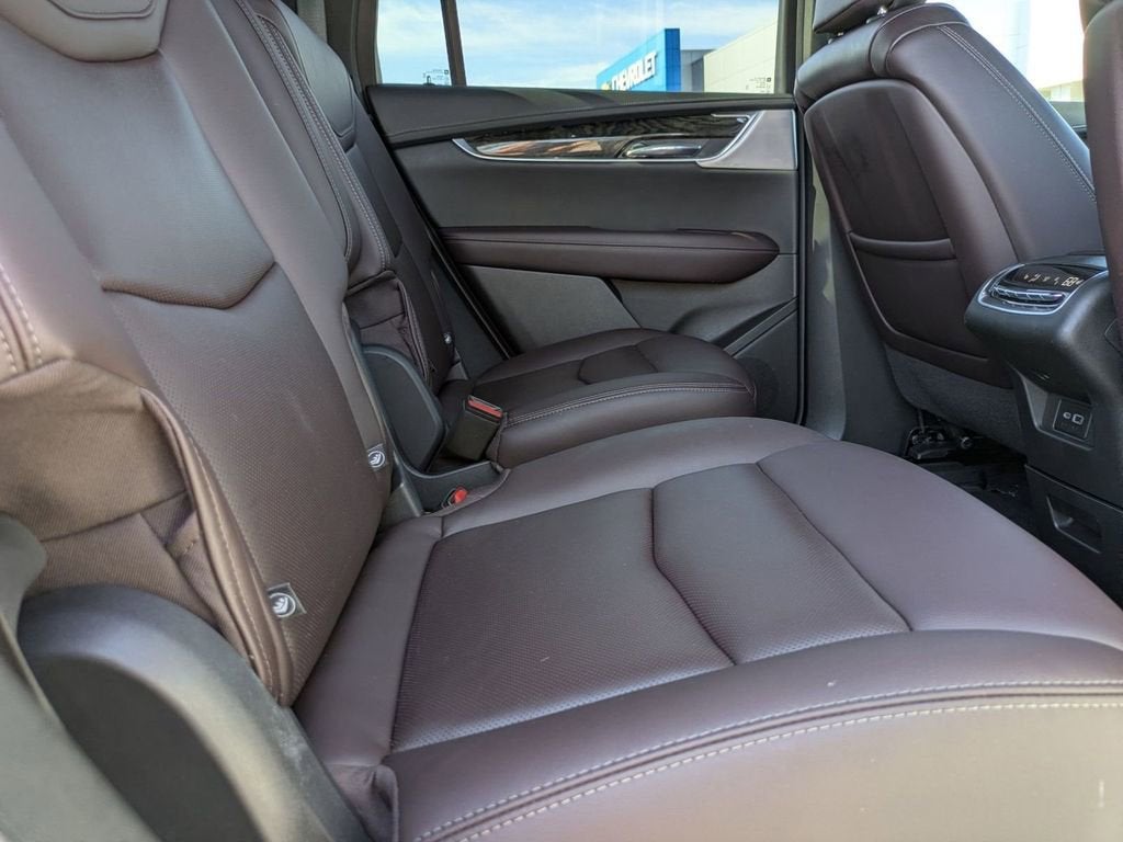 2022 Cadillac XT6 Premium Luxury