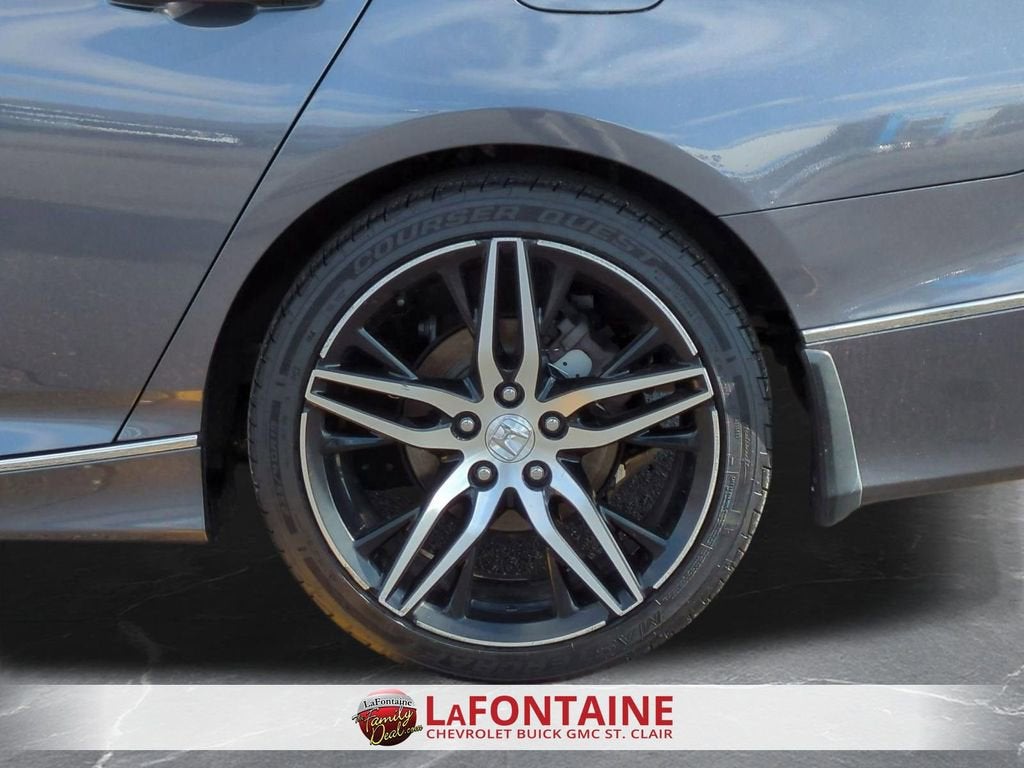 2022 Honda Accord Hybrid Touring