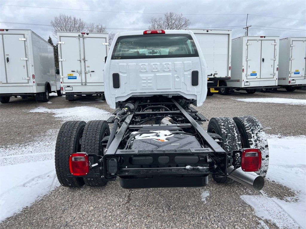 2024 Chevrolet Silverado 6500 HD Work Truck