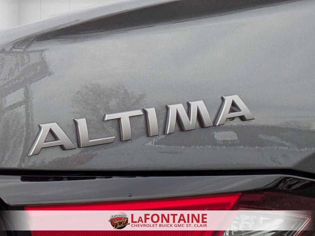 2025 Nissan Altima SV