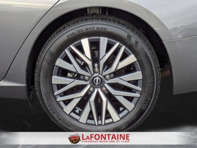 2025 Nissan Altima SV