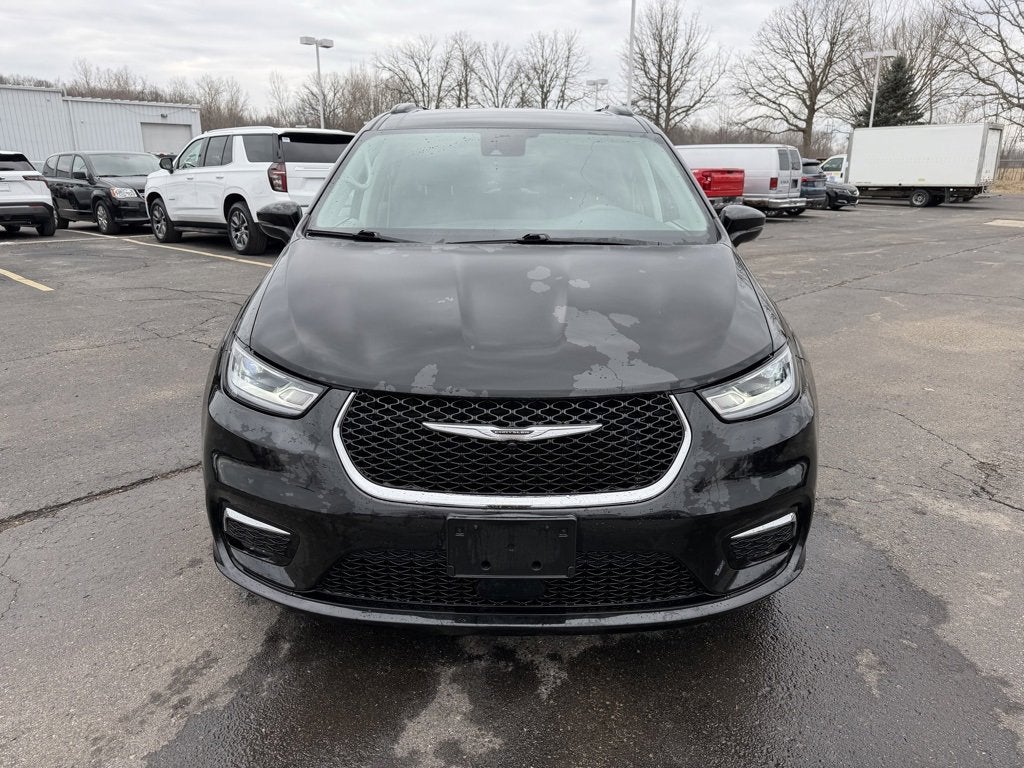 2022 Chrysler Pacifica Hybrid Touring L