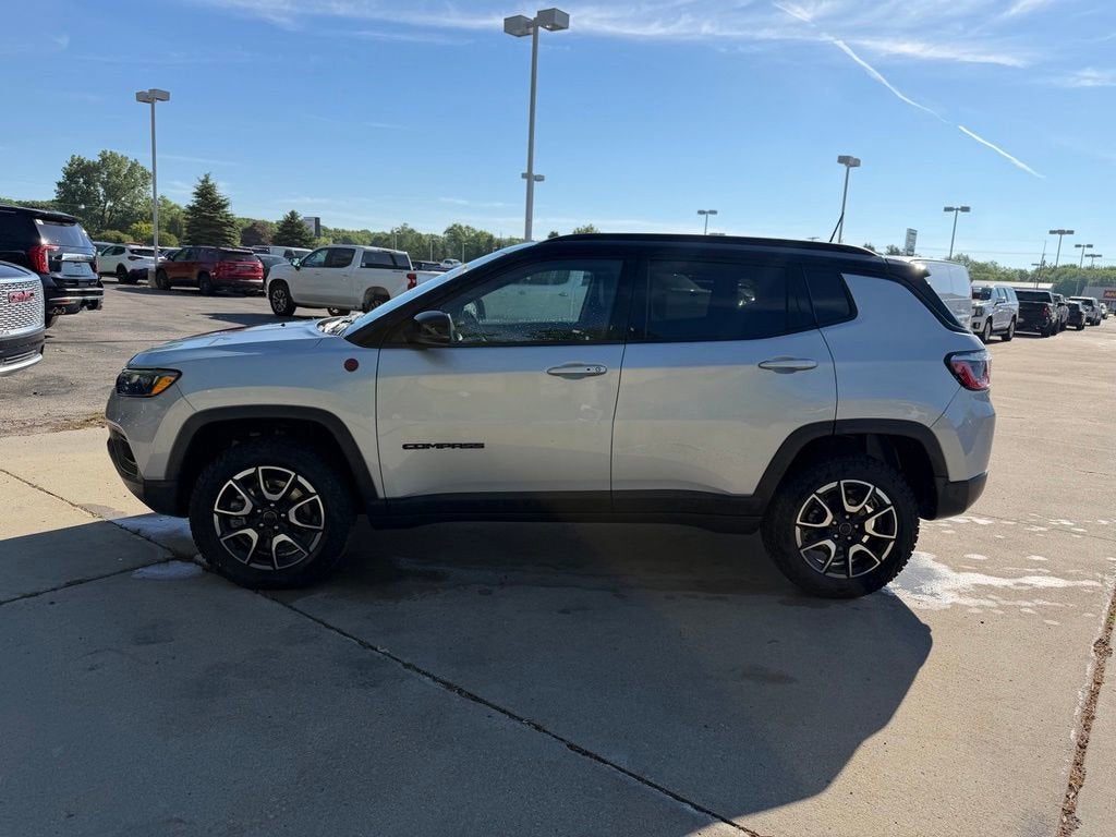 2025 Jeep Compass Trailhawk 4x4