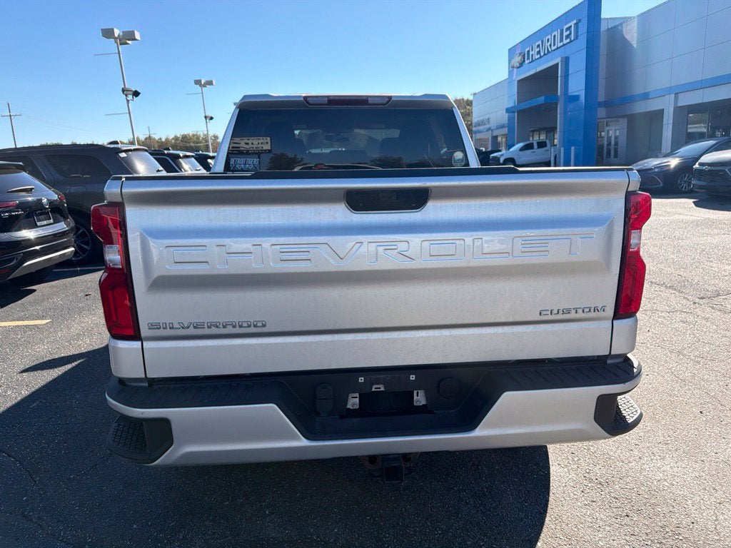 2020 Chevrolet Silverado 1500 Custom