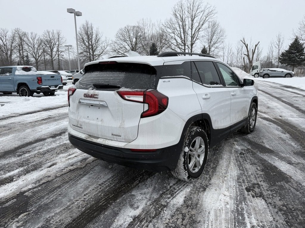 2023 GMC Terrain SLE