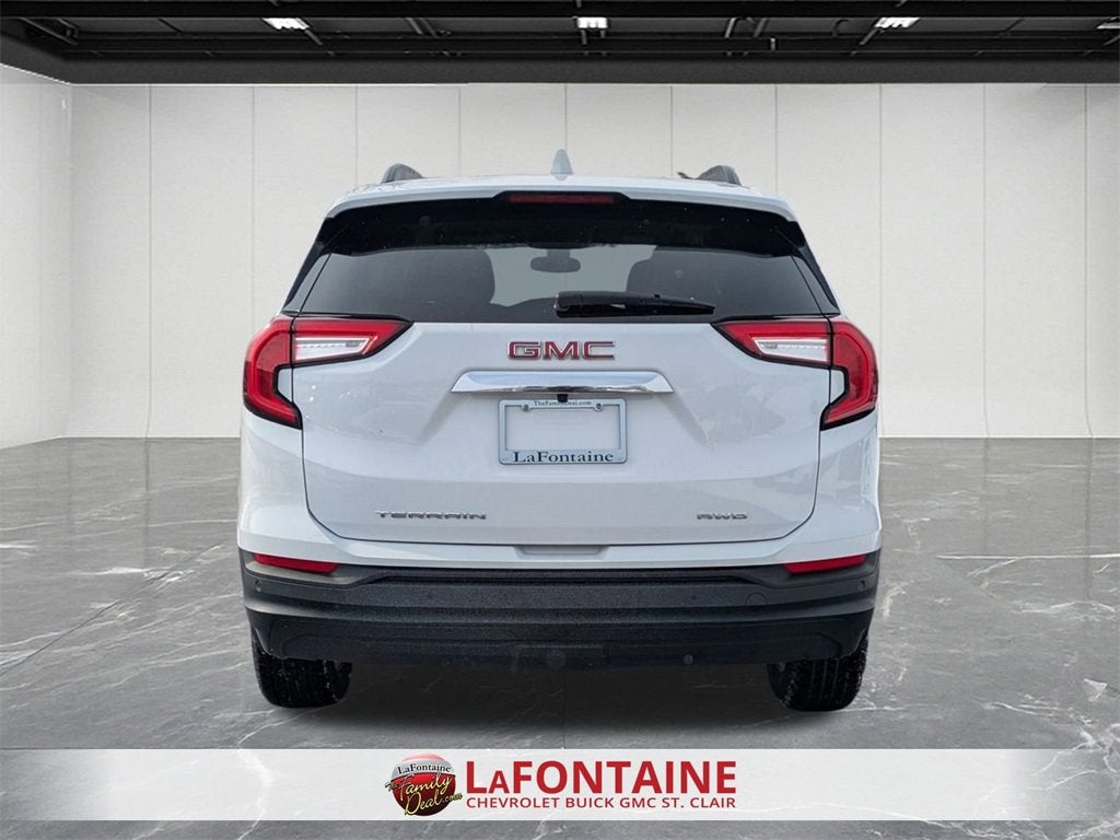 2023 GMC Terrain SLE