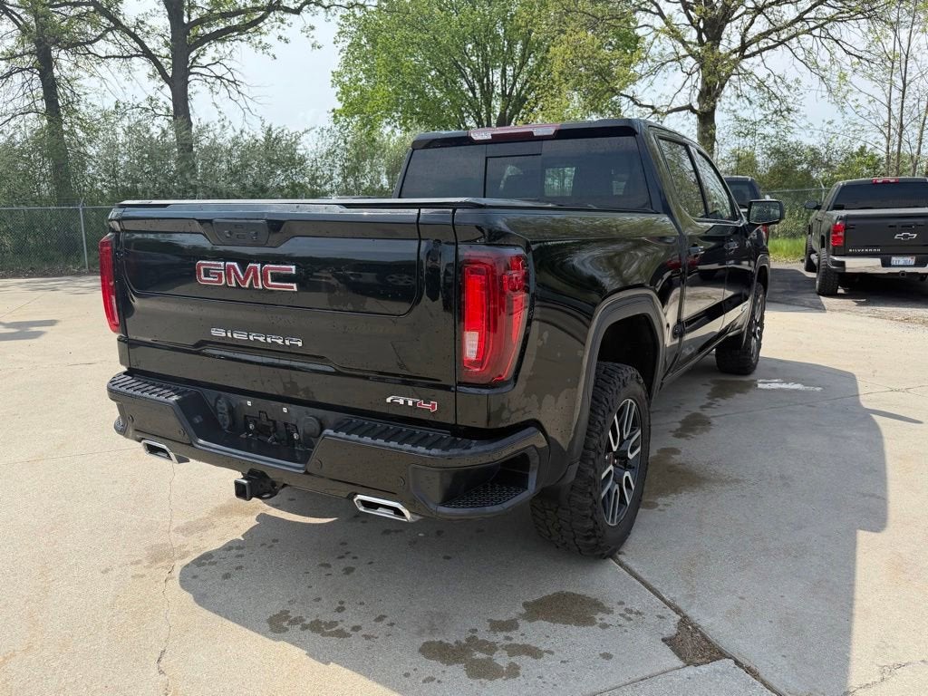 2022 GMC Sierra 1500 Limited AT4