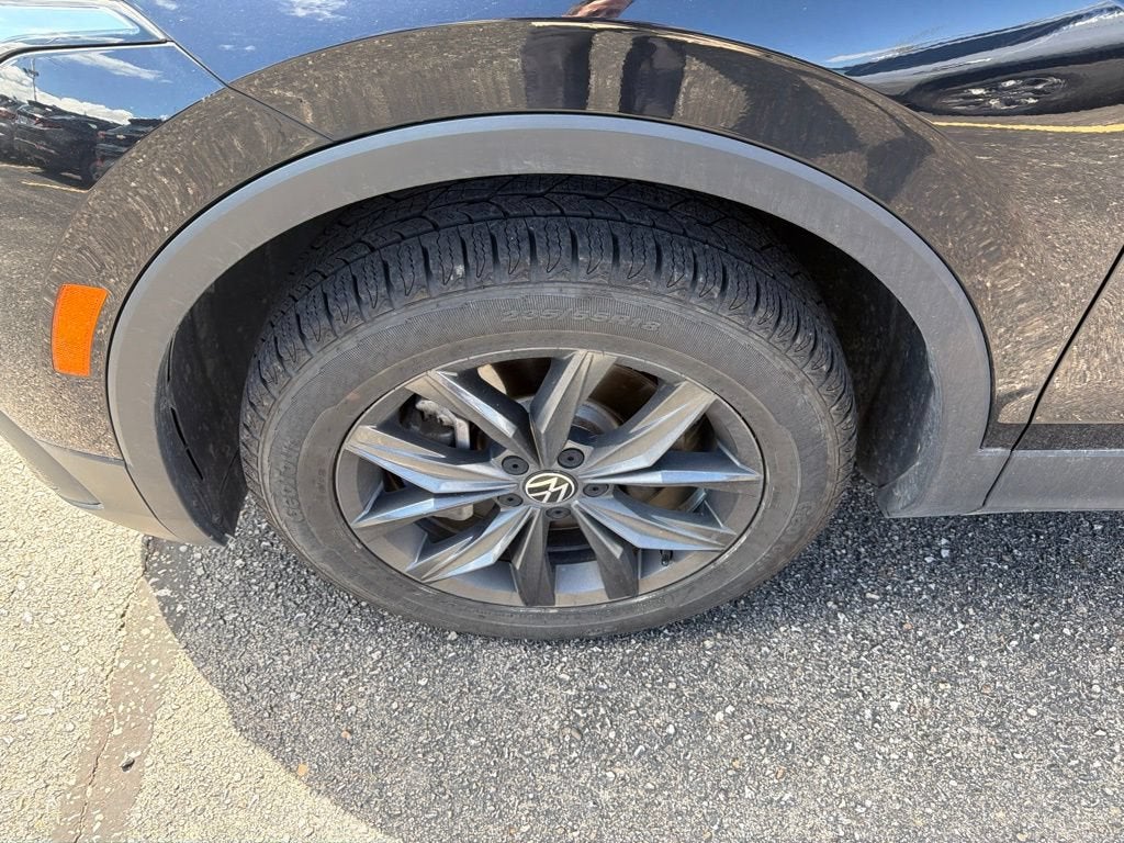 2023 Volkswagen Tiguan 2.0T SE