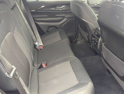 2023 Jeep Grand Cherokee Laredo 4x4