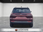 2023 Jeep Grand Cherokee Laredo 4x4
