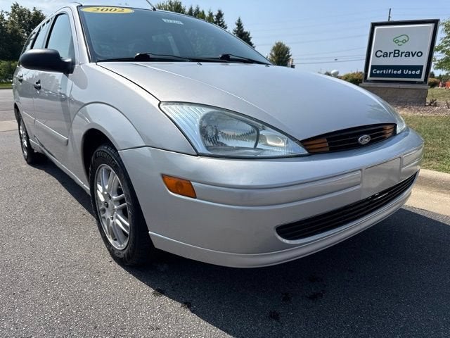 Used 2002 Ford Focus SE with VIN 1FAFP36322W338742 for sale in Dexter, MI