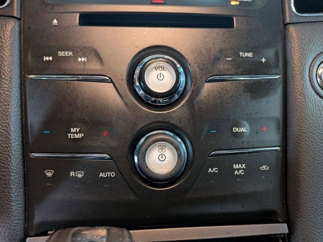 2015 Ford Taurus Limited