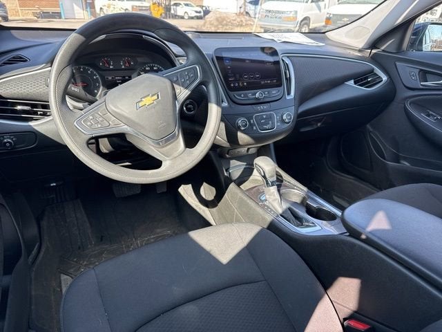 2022 Chevrolet Malibu LS