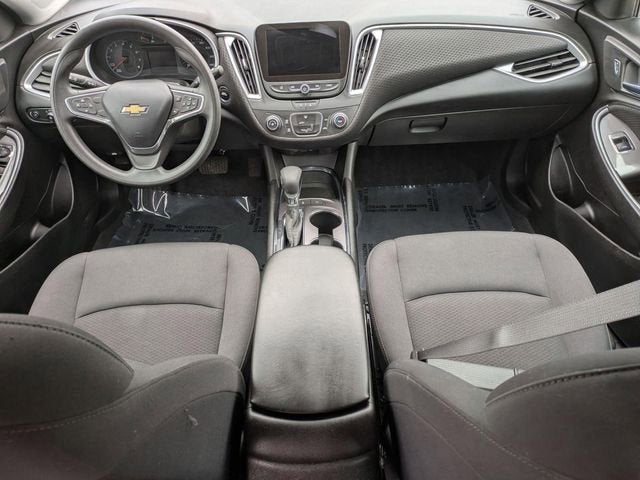 2022 Chevrolet Malibu LS