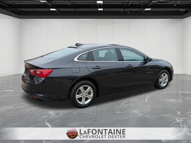 2022 Chevrolet Malibu LS