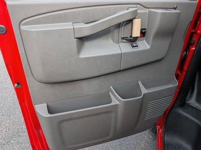 2025 Chevrolet Express Cargo 2500 WT