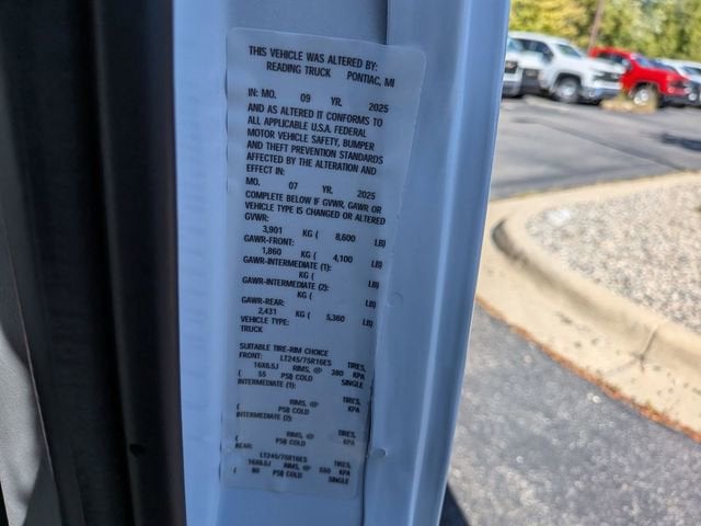 2025 Chevrolet Express Cargo 2500 WT