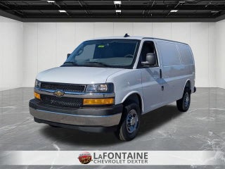 2025 Chevrolet Express Cargo WT
