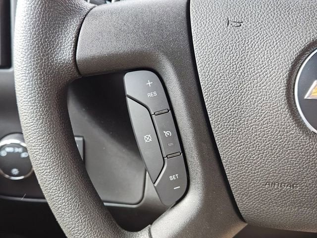 2025 Chevrolet Express Cargo 3500 WT