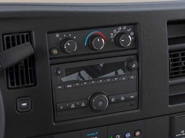 2025 Chevrolet Express Cargo 3500 WT