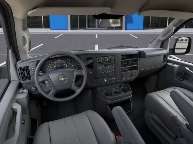 2025 Chevrolet Express Cargo 3500 WT