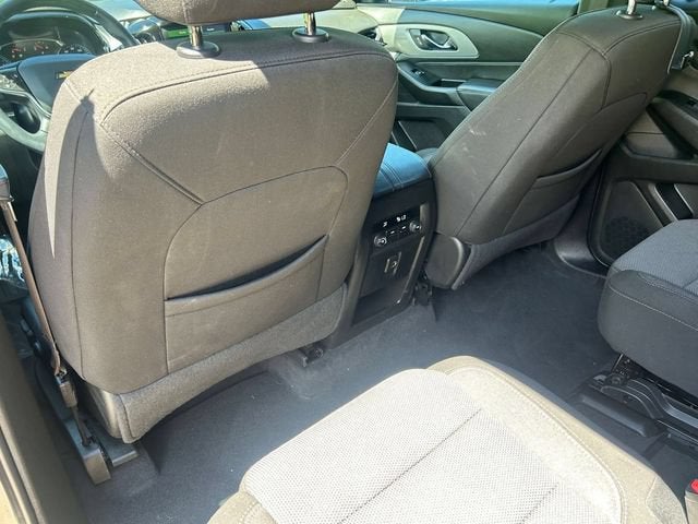 2023 Chevrolet Traverse 1LT - Photo 27