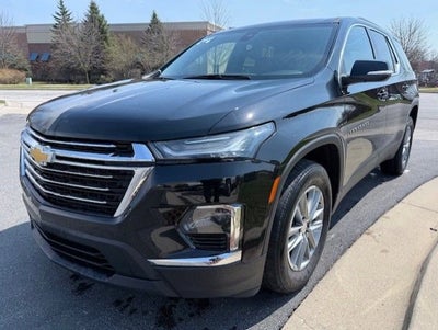 2023 Chevrolet Traverse LT Leather