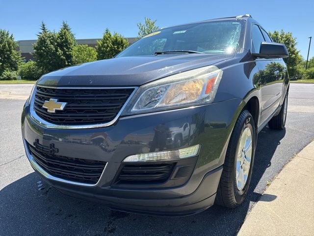 2014 Chevrolet Traverse LS FWD's photo