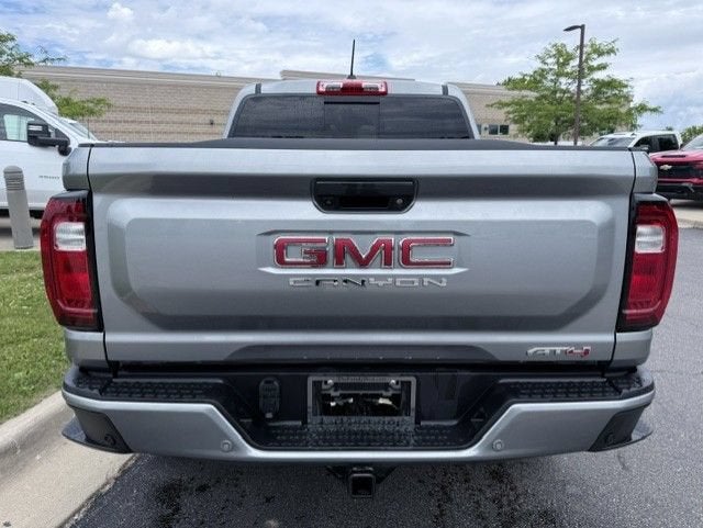 2023 GMC Canyon AT4