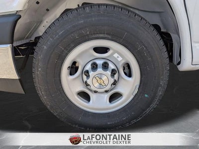 2026 Chevrolet Express Cutaway 3500 1WT