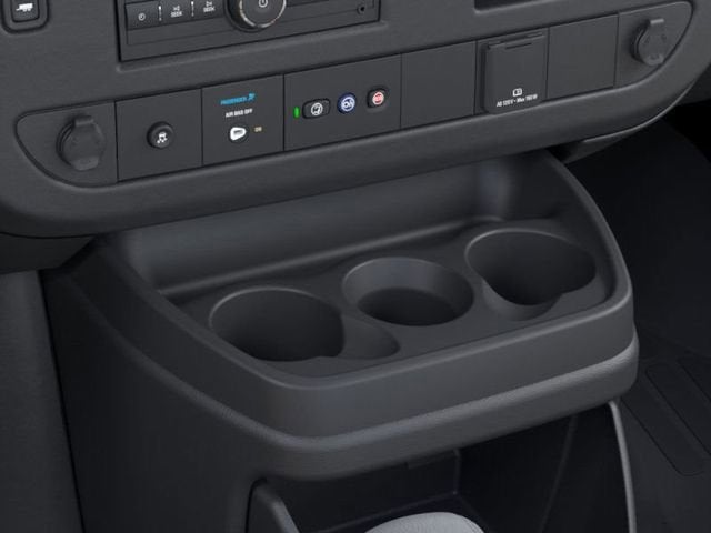 2025 Chevrolet Express Cutaway 3500 1WT