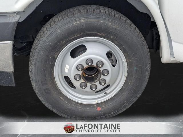 2026 Chevrolet Express Cutaway 3500 1WT