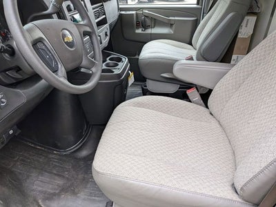 2024 Chevrolet Express Cutaway 3500 1WT