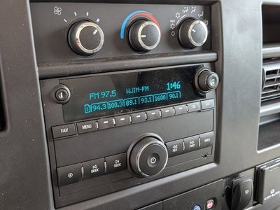 2024 Chevrolet Express Cutaway 3500 1WT