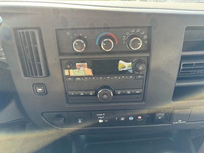 2024 Chevrolet Express Cutaway 3500 1WT