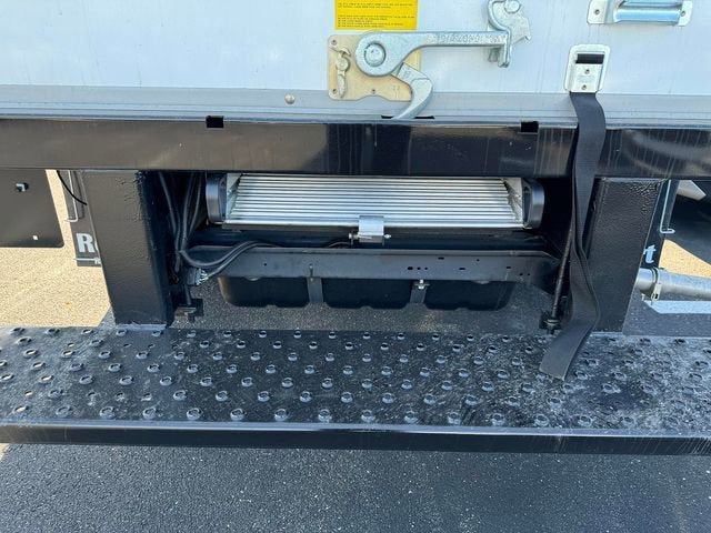 2024 Chevrolet Express Cutaway 3500 1WT