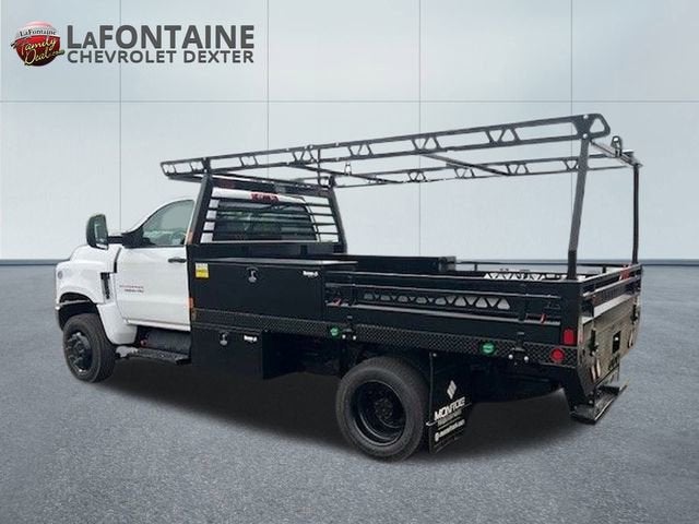 2024 Chevrolet Silverado 5500 HD Work Truck