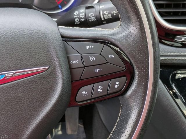 2020 Chrysler Pacifica Hybrid Limited