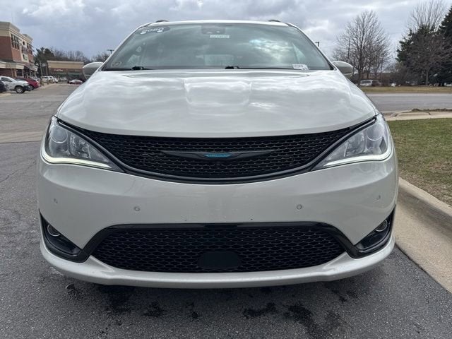 2020 Chrysler Pacifica Hybrid Limited