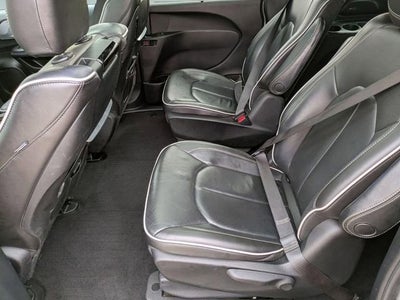 2020 Chrysler Pacifica Hybrid Limited