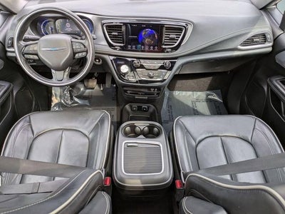 2020 Chrysler Pacifica Hybrid Limited