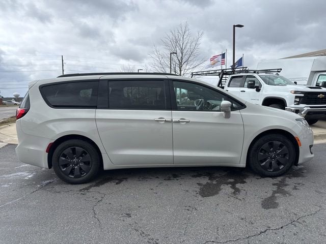 2020 Chrysler Pacifica Hybrid Limited